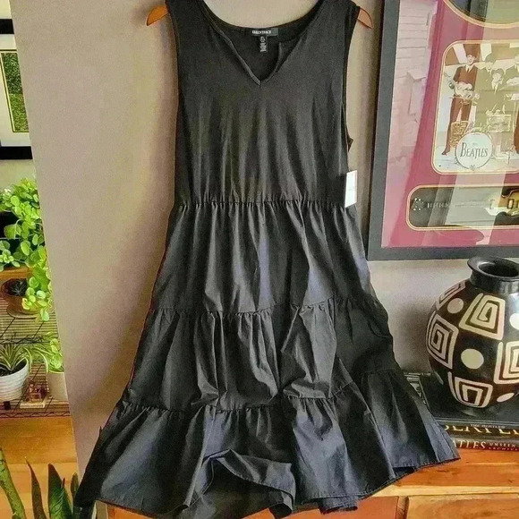 Ellen Tracy Midi Women's Dress Large Flare Black Sleeveless Cotton Polyester New - Picture 2 of 6